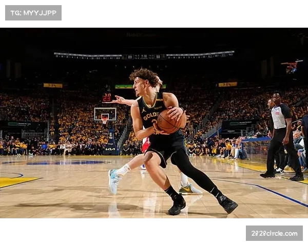 波杰姆斯基末节15分 勇士替补席贡献63分展现阵容深度 波杰姆斯基末节15分 勇士替补席贡献63分展现阵容深度